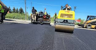 Best Concrete Driveway Installation  in Mazon, IL